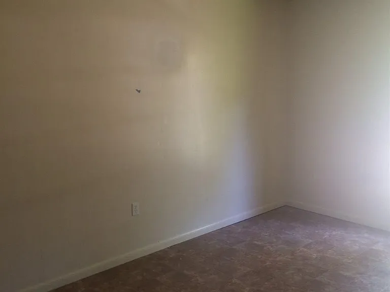 9135 Great Smokey Ave #A — Photo 16