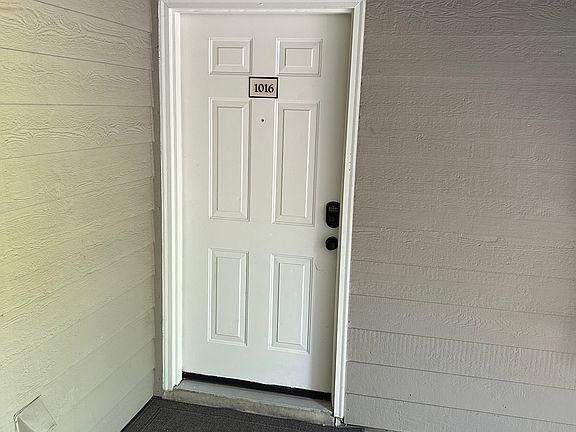 2nd image of 1016 Chastain Park Ct NE