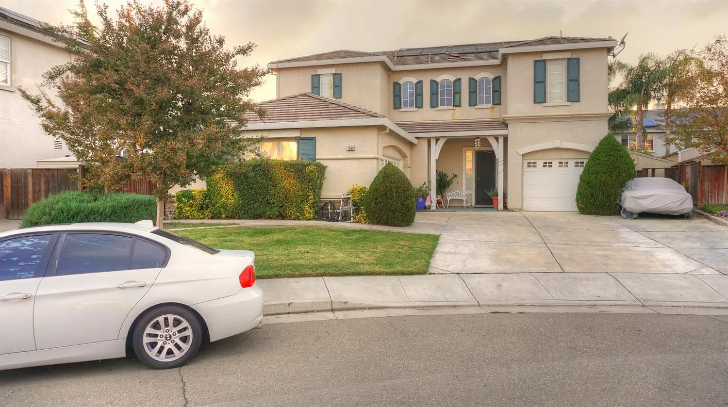 1849 Crocus Ct photo 1