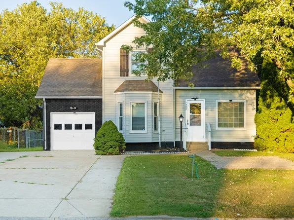 1325 Wennona Dr, Clarksville, TN 37042