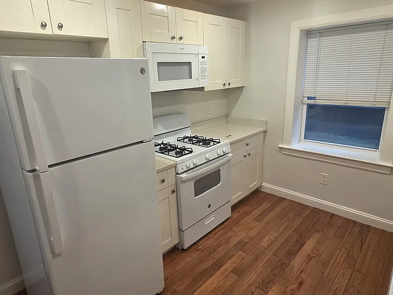 70 Bellingham St #1B — Photo 1