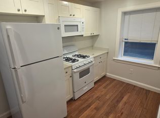 70 Bellingham St #1B, Chelsea, MA 02150