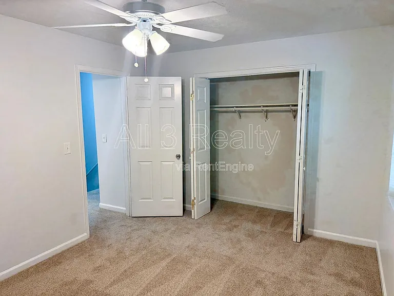 470 S Jeff Davis Dr #B — Photo 13