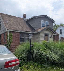 77 Balbach Dr, Cheektowaga, NY, 14225