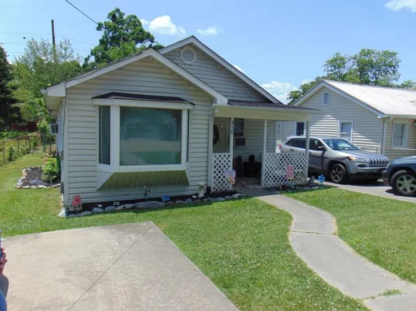 310 Arbutus Ave, Kingsport, TN 37660