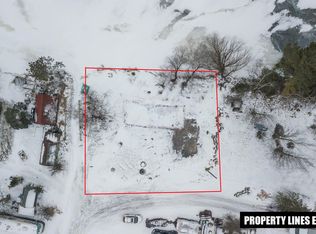 8069 S Finn Point Rd, Superior, WI 54880