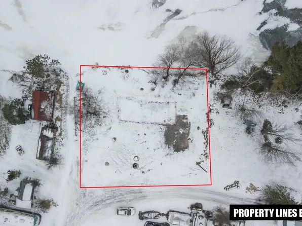8069 S Finn Point Road, Superior, WI 54880