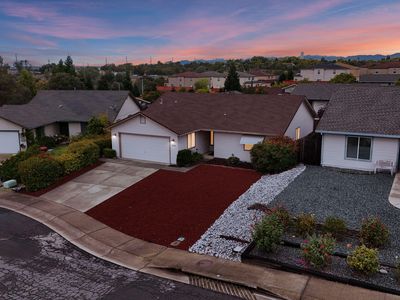 894 Montcrest Dr, Redding, CA, 96003