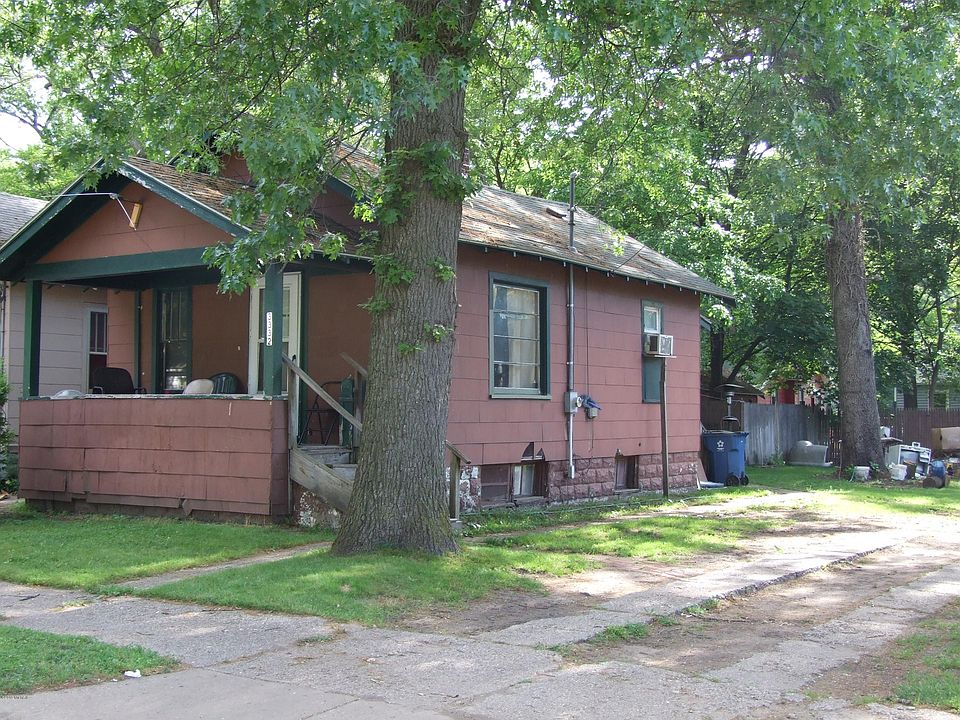 2nd image of 3332 5th St