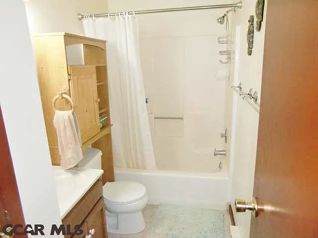 918-2 Southgate Dr — Photo 1