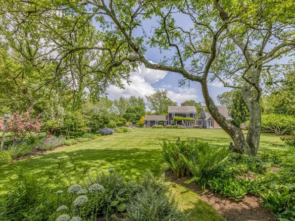 76 Audubon Ave, Bridgehampton, NY 11932