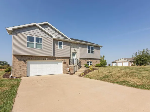 105 Emil Street, Dickeyville, WI 53808