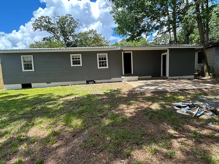 3920 Oaklawn Dr — Photo 13