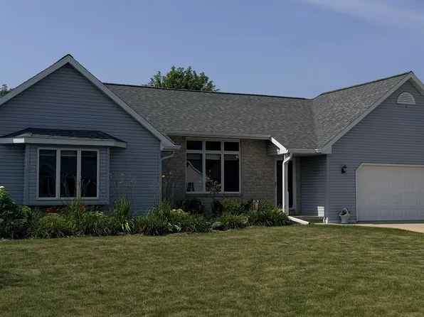 2758 Char La Mar Dr, Green Bay, WI 54311