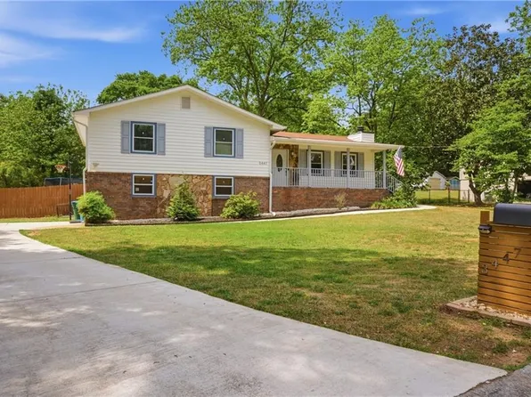3447 Winston Mason Dr, Snellville, GA 30039