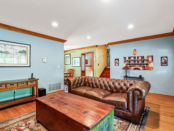5th image of 17558 Thorndale Ct