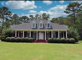 163 Quail Pines Dr, Leesburg, GA 31763