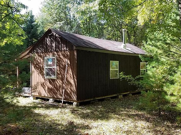 5th image of W2418 Cabin Ln