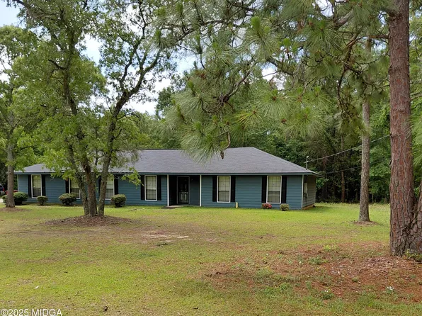 7396 Knoxville Rd, Lizella, GA 31052