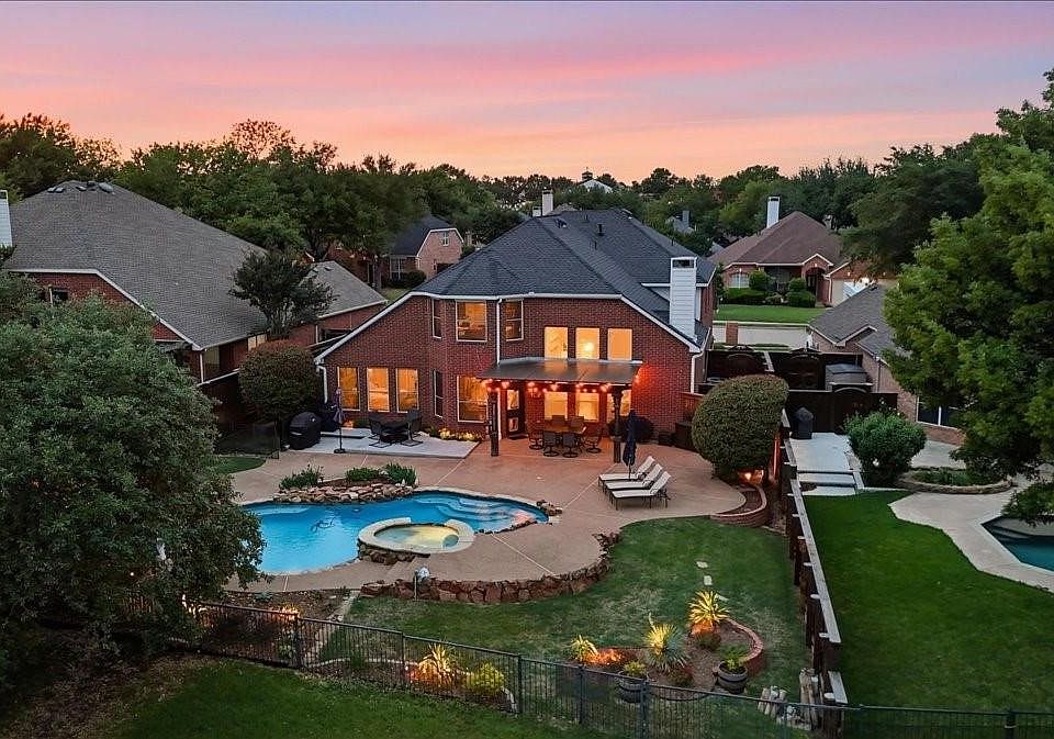 1st image of 1305 Rosewood Trl