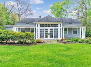 11 Wincoma Dr, Huntington Bay, NY