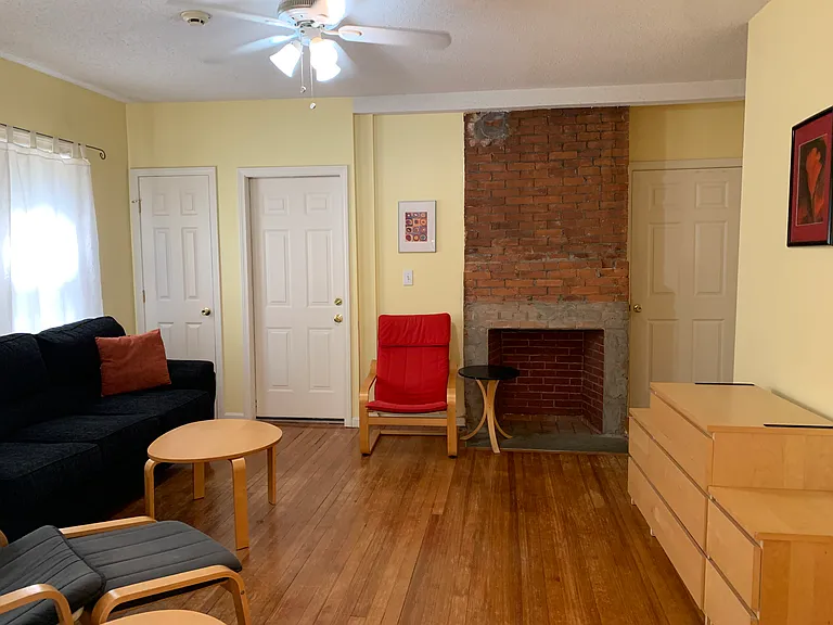 41 Pearl St #1 — Photo 3