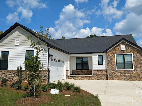 1306 Copper Leaf Dr, Rock Hill, SC 29732