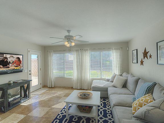 4th image of 4155 E Meadow Dr