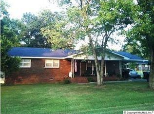 3503 Central Ave, Hokes Bluff, AL 35903