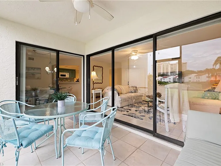 565 Beachwalk Cir #T-102 — Photo 4
