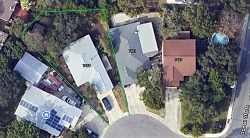 7435 Hunters Land Photo 1