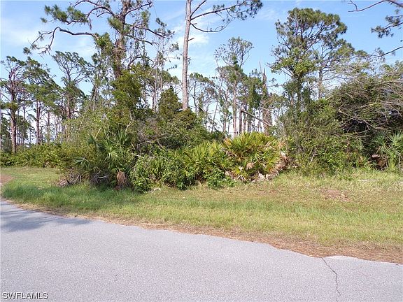 3rd image of 103 French Ct