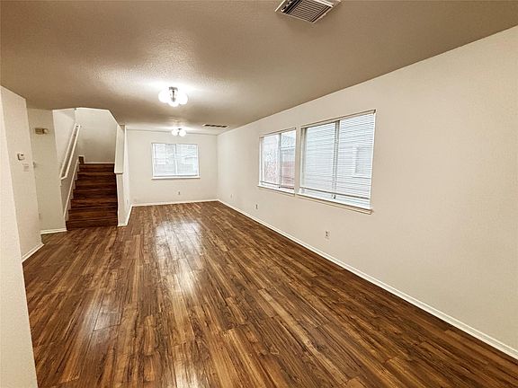 3rd image of 1123 Verde Trails Dr