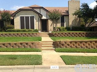 2314 Country Valley Rd, Garland, TX 75041