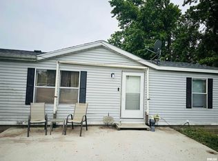 3562 State Route 17 Rte, Toulon, IL 61483