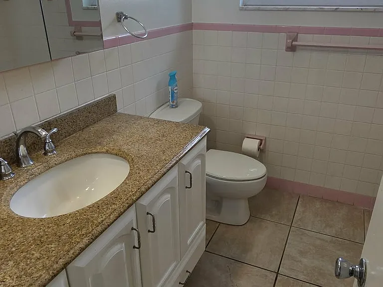5005 Genesis Ave — Photo 19