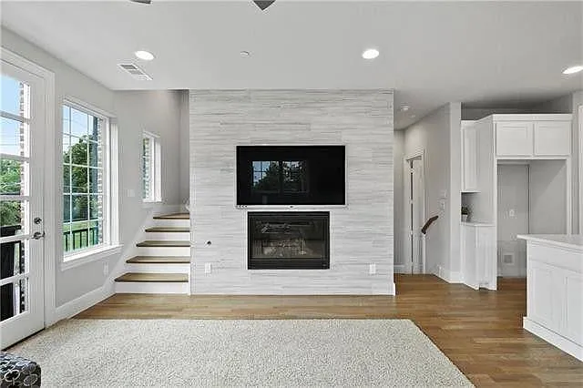 1900 Caddo St #4 — Photo 3