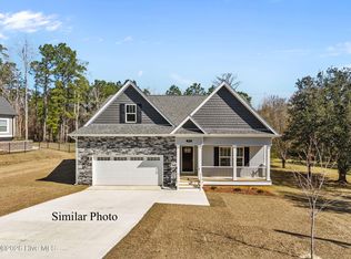 234 E Ivybridge Dr, Hubert, NC 28539