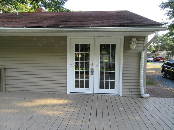 5th image of 111 Coulbourn Dr