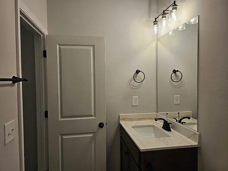 Bedroom #3's Bathroom