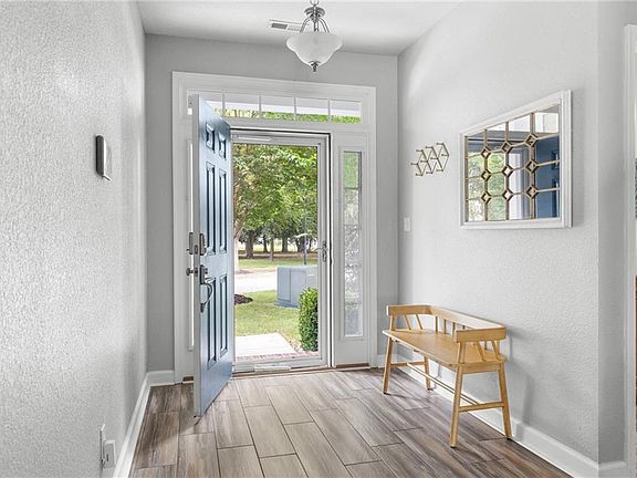 3rd image of 2532 Magnolia Green Loop