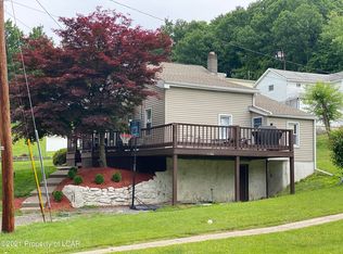 16 Pittston Ave, Pittston, PA 18640
