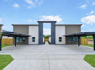 2900 Links Dr #1, Edinburg, TX 78542