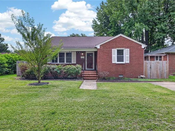 609 Crystal Ave, Chesapeake, VA 23324