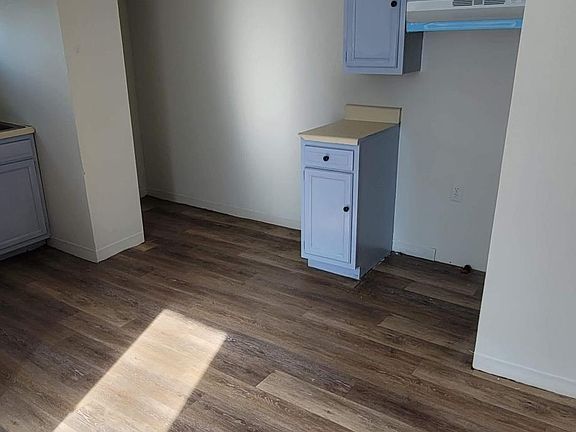 5th image of 26 Howard St #1