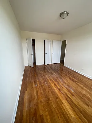 Rented by NYC LUXURY APT RENTALS CO LLC | media 29