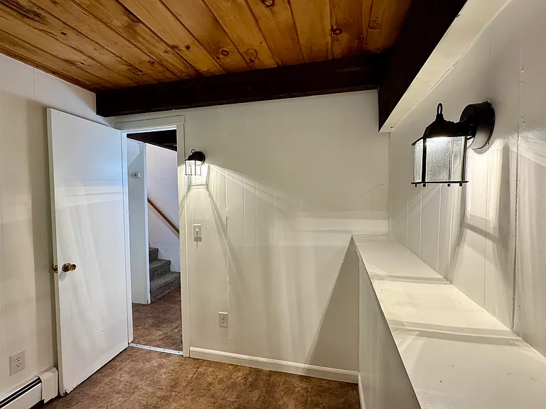 314 Old Bartlett Rd — Photo 18