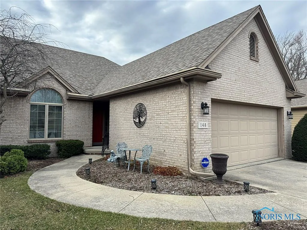 148 Stone Oak Ct photo 1