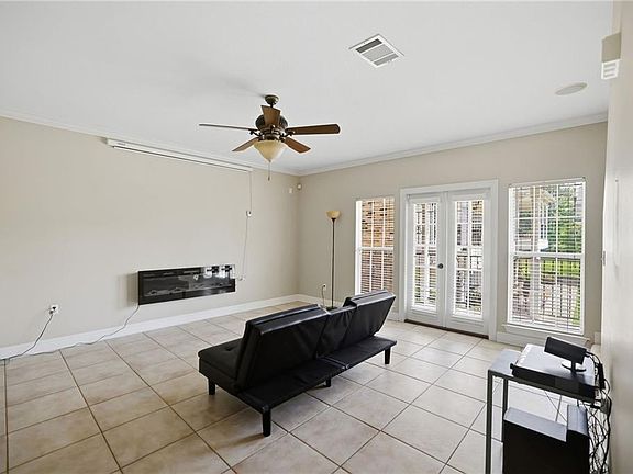 5th image of 19320 Riverview Ct #100