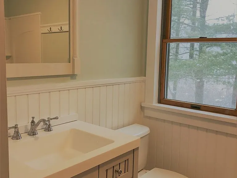 125 Tamarack Rd — Photo 7